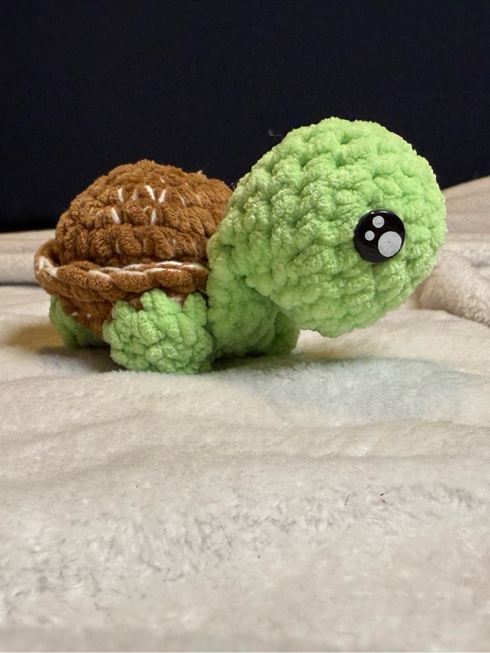 Crocheted turtle - Picture 2 of 3